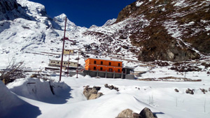 Babaji Ashram, Badrinath + Mt Neelakantan - March 20, 2016 - 4(click image to enlarge)